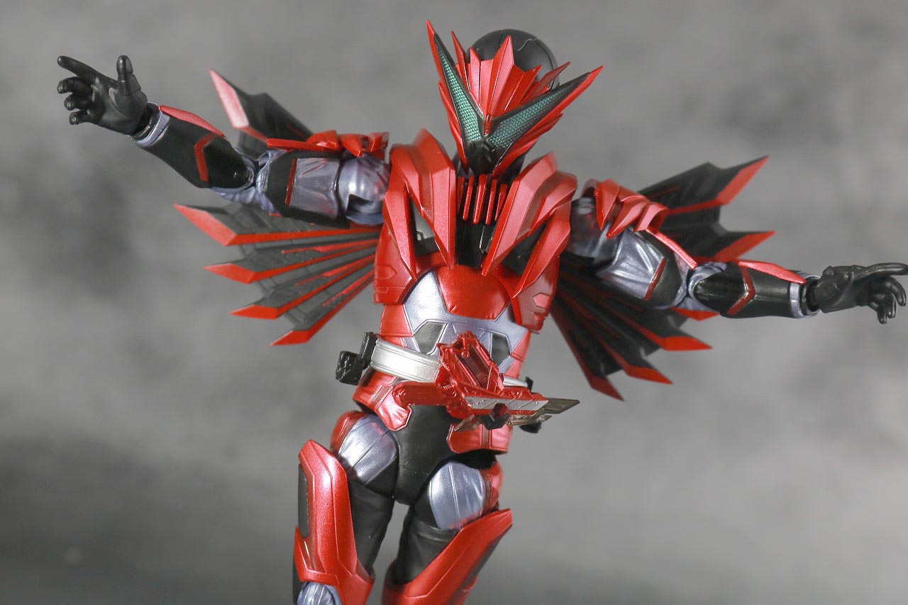 S.H.フィギュアーツ　仮面ライダー迅　バーニングファルコン　レビュー　アクション