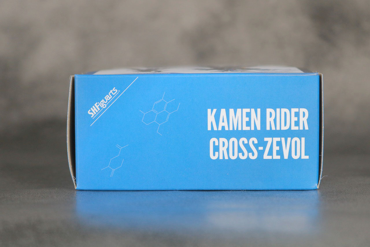S.H.フィギュアーツ　仮面ライダークローズエボル　レビュー　パッケージ