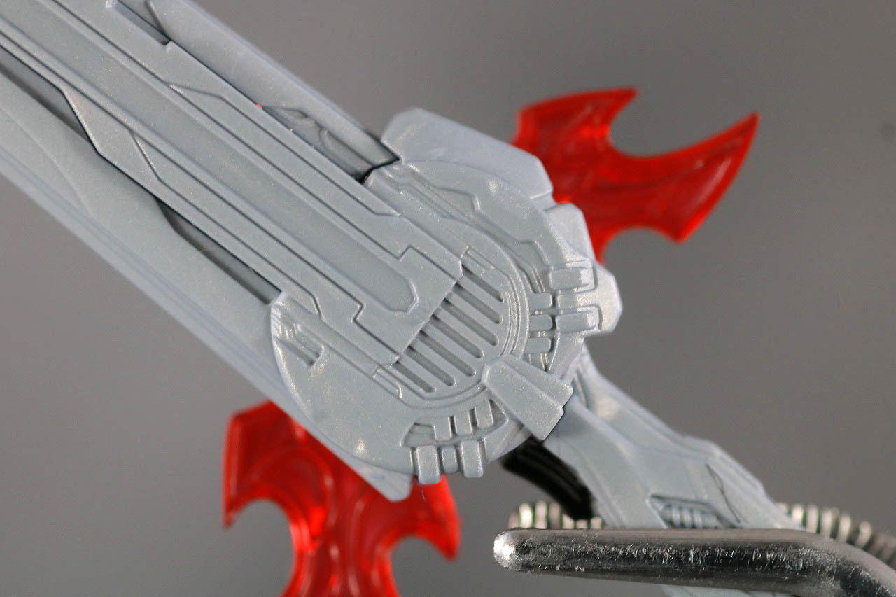 S.H.フィギュアーツ　仮面ライダーセイバー　ブレイブドラゴン　レビュー　付属品　火炎剣烈火