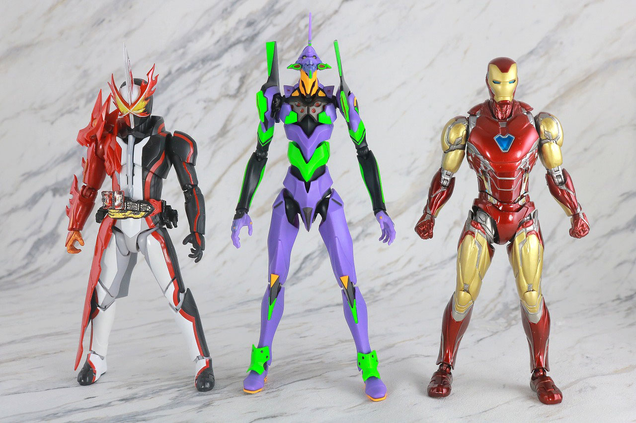 ROBOT魂　エヴァンゲリオン　初号機　新劇場版　レビュー　本体　比較　S.H.フィギュアーツ　仮面ライダーセイバー　アイアンマン マーク85