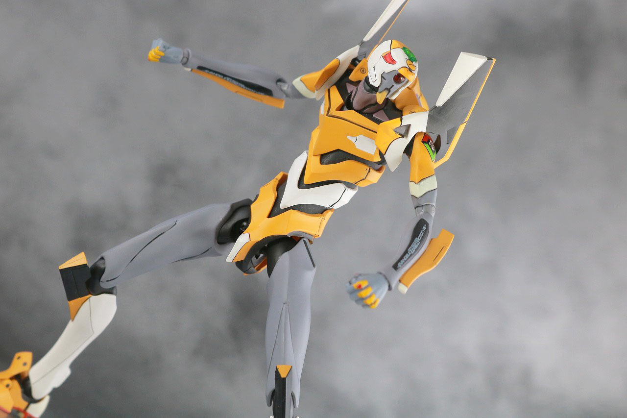 MAFEX　エヴァンゲリオン 零号機（改）　レビュー　アクション