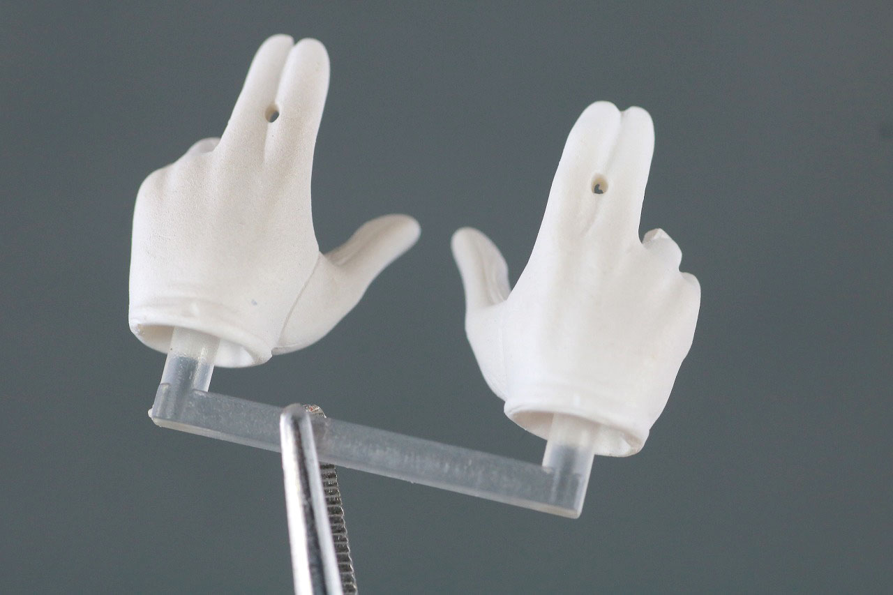  MAFEX　ジョーカー（BATMAN The Dark Knight Returns）レビュー　付属品　手首