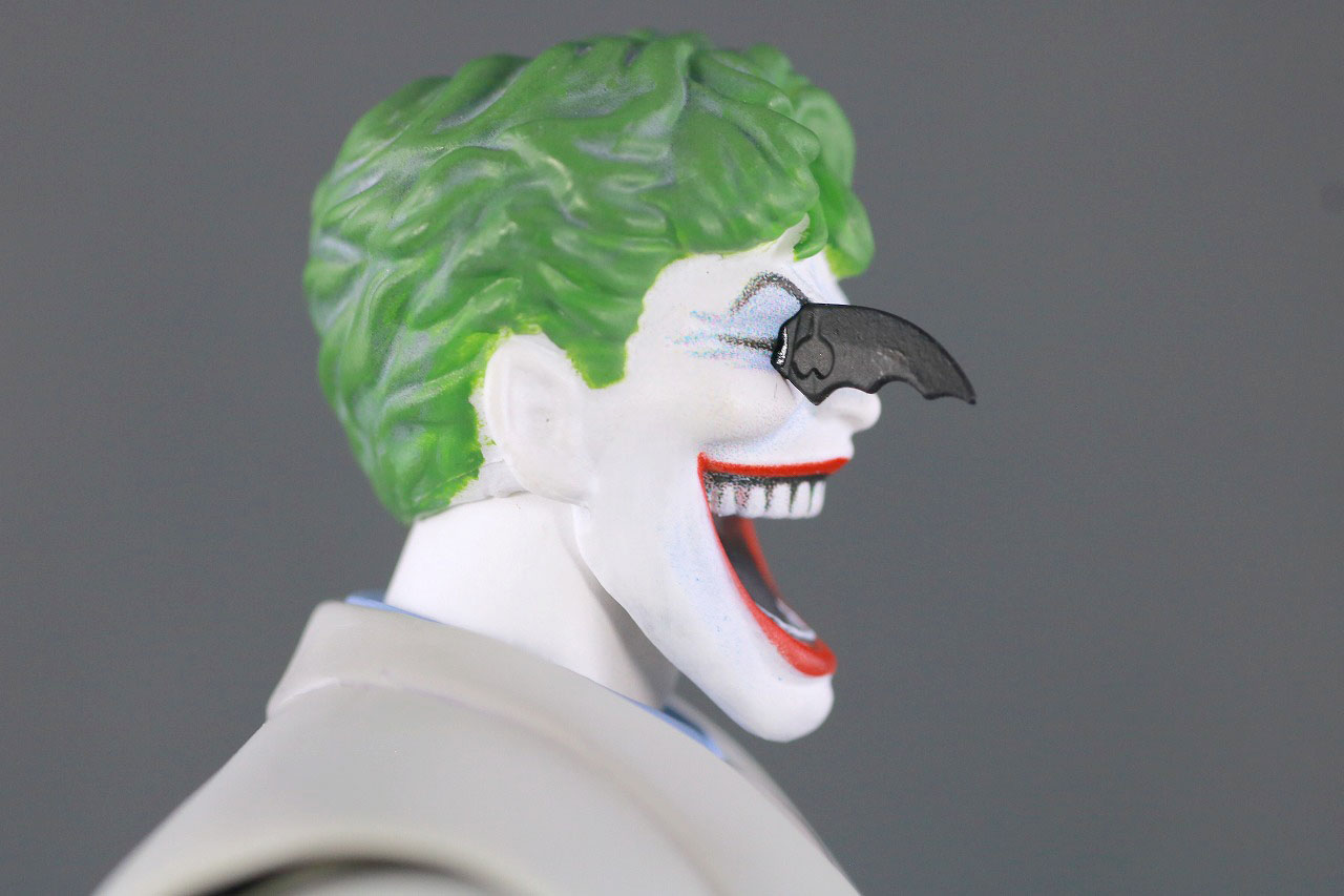  MAFEX　ジョーカー（BATMAN The Dark Knight Returns）レビュー　付属品　差し替えヘッド