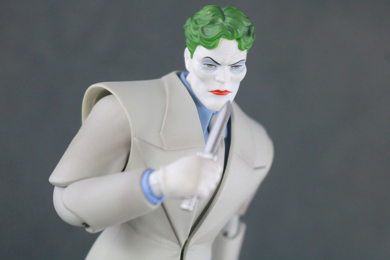  MAFEX　ジョーカー（BATMAN The Dark Knight Returns）レビュー　アクション
