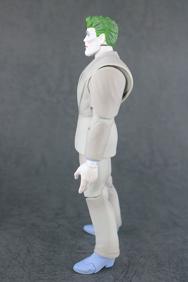 MAFEX　ジョーカー（BATMAN The Dark Knight Returns）レビュー　本体