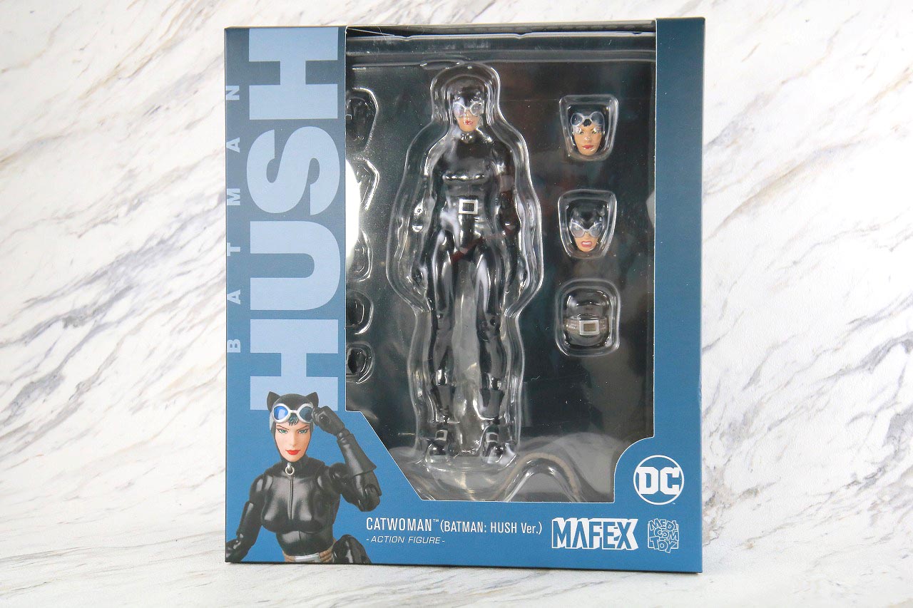 MAFEX　キャットウーマン　バットマン　HUSH　ハッシュ　レビュー　パッケージ
