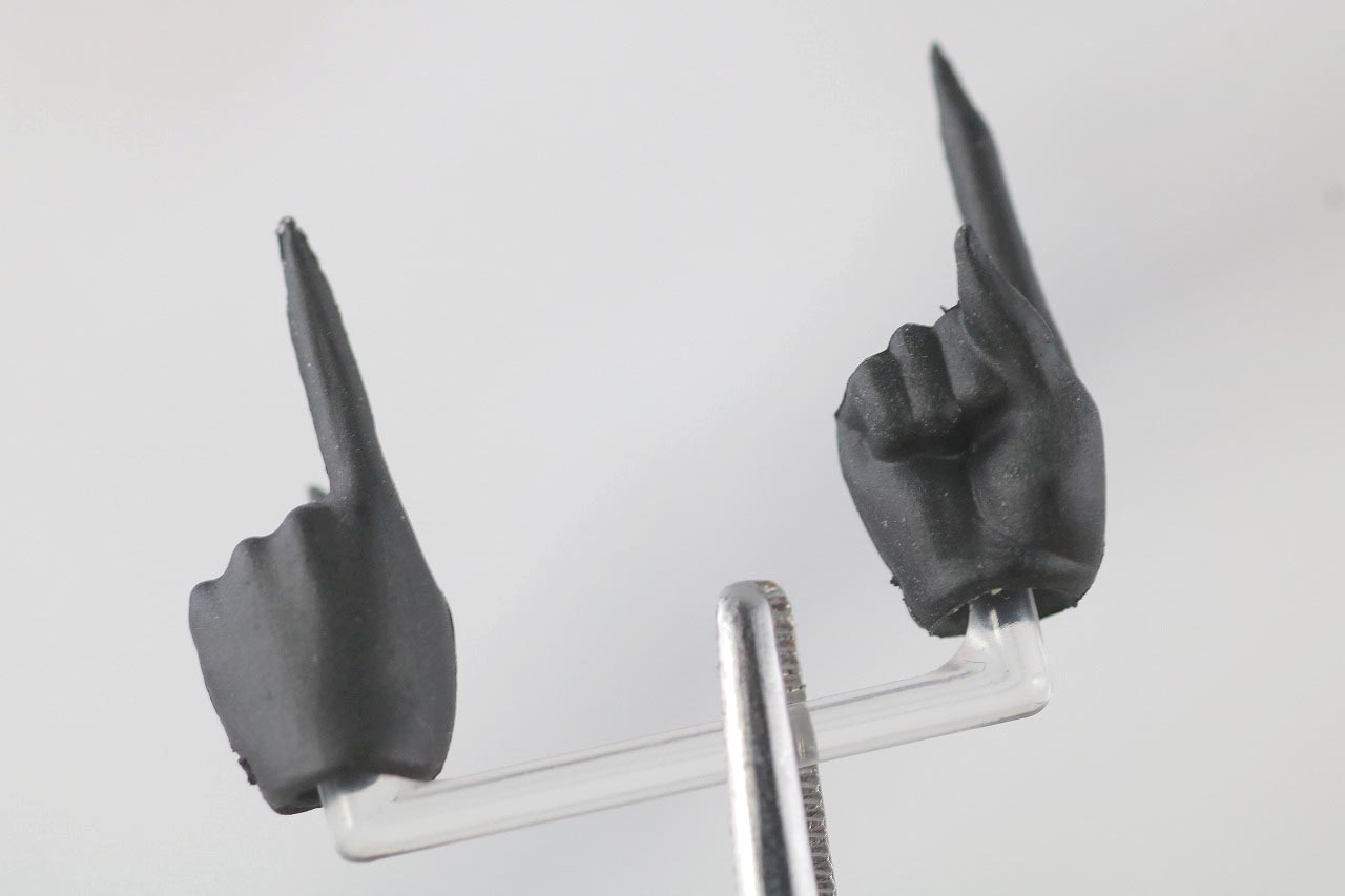 MAFEX　キャットウーマン　バットマン　HUSH　ハッシュ　レビュー　付属品　手首