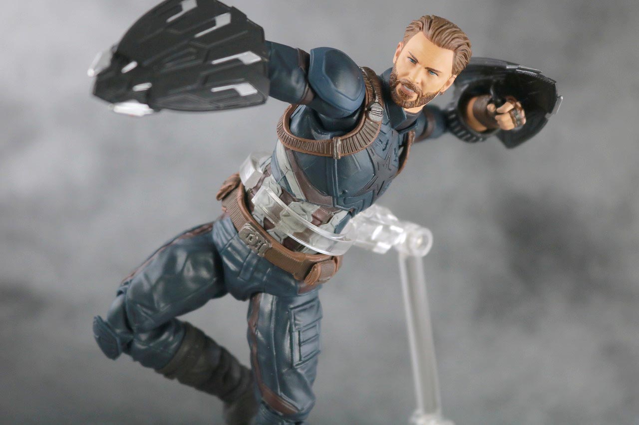 MAFEX　キャプテンアメリカ（アベンジャーズ／インフィニティウォー）　レビュー