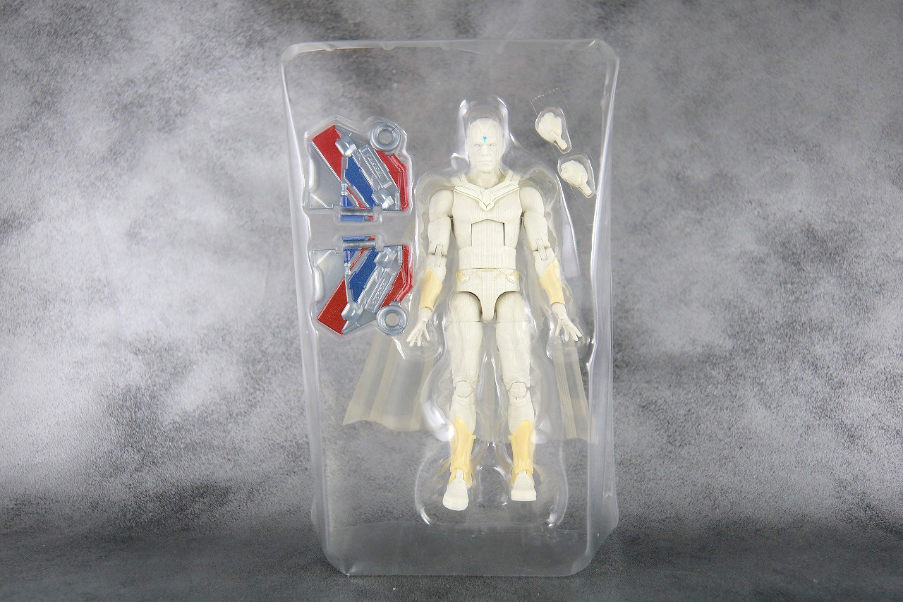 マーベルレジェンド　ザ・ヴィジョン　ホワイトヴィジョン　レビュー　パッケージ