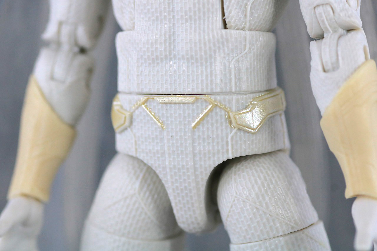 マーベルレジェンド　ザ・ヴィジョン　ホワイトヴィジョン　レビュー　本体