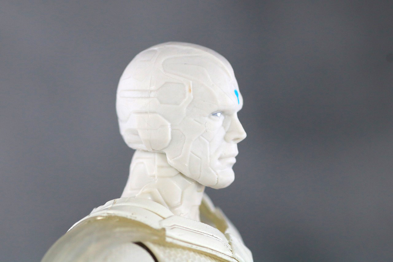 マーベルレジェンド　ザ・ヴィジョン　ホワイトヴィジョン　レビュー　本体