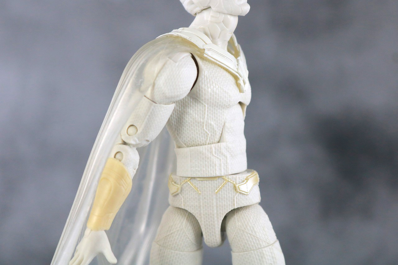 マーベルレジェンド　ザ・ヴィジョン　ホワイトヴィジョン　レビュー　可動範囲