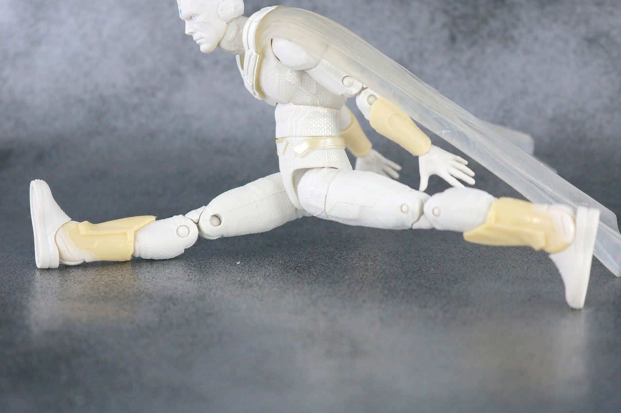 マーベルレジェンド　ザ・ヴィジョン　ホワイトヴィジョン　レビュー　可動範囲