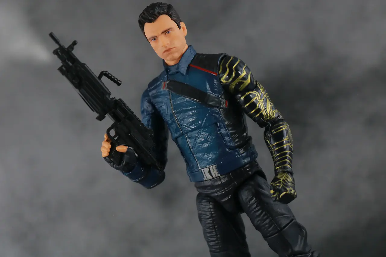 マーベルレジェンド　ウィンターソルジャー　ファルコン＆ウィンターソルジャー　アクション