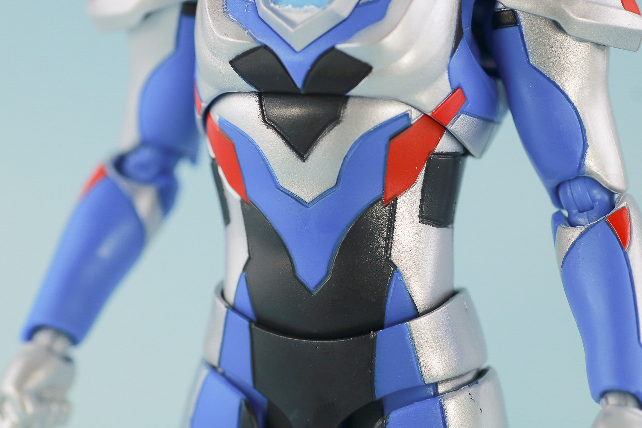 S.H.フィギュアーツ　ウルトラマンゼット　オリジナル　レビュー　本体