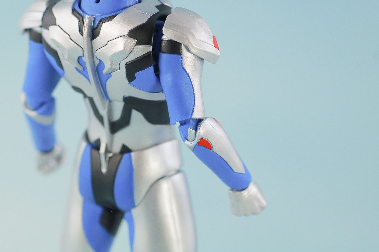 S.H.フィギュアーツ　ウルトラマンゼット　オリジナル　レビュー　本体