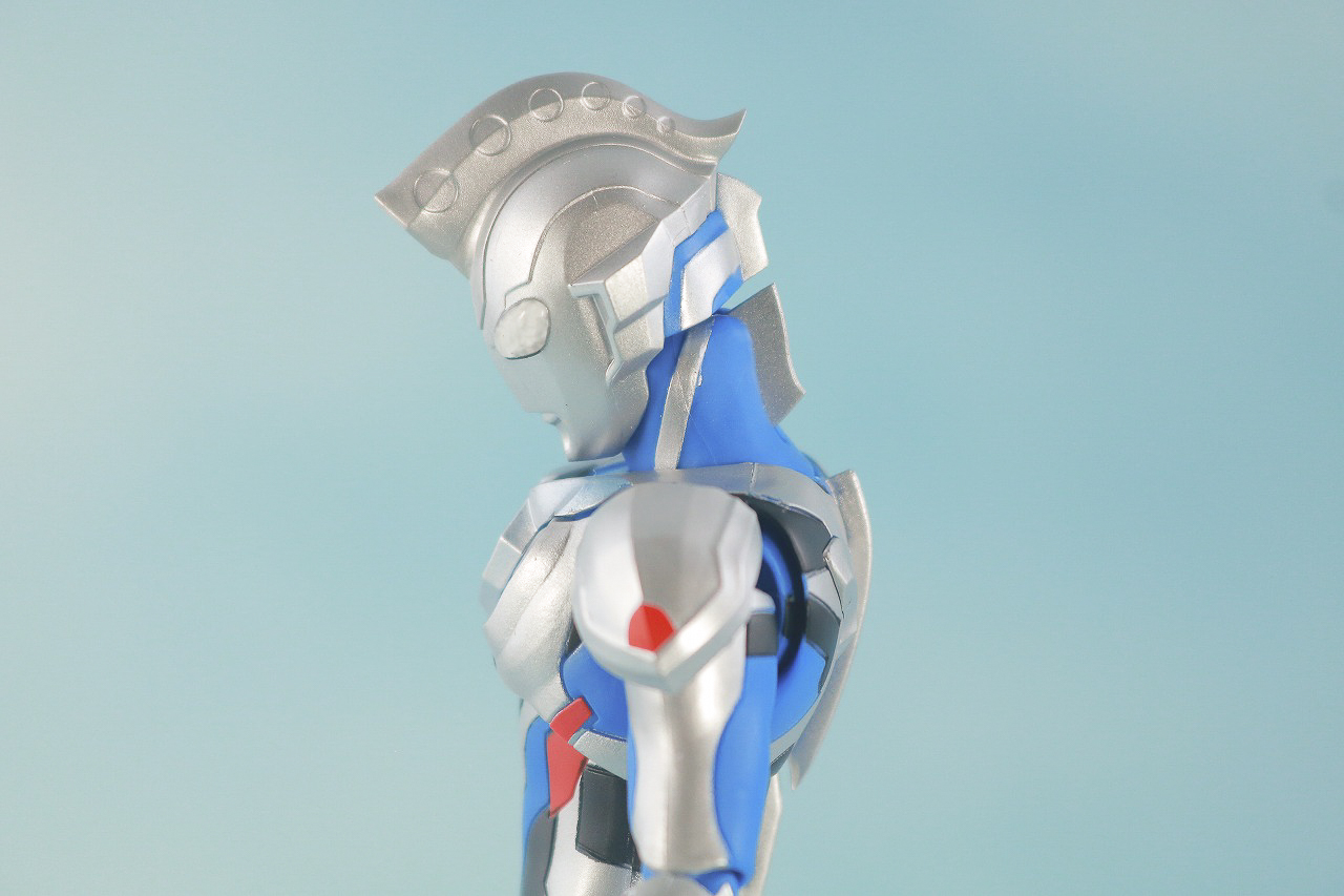 S.H.フィギュアーツ　ウルトラマンゼット　オリジナル　レビュー　可動範囲