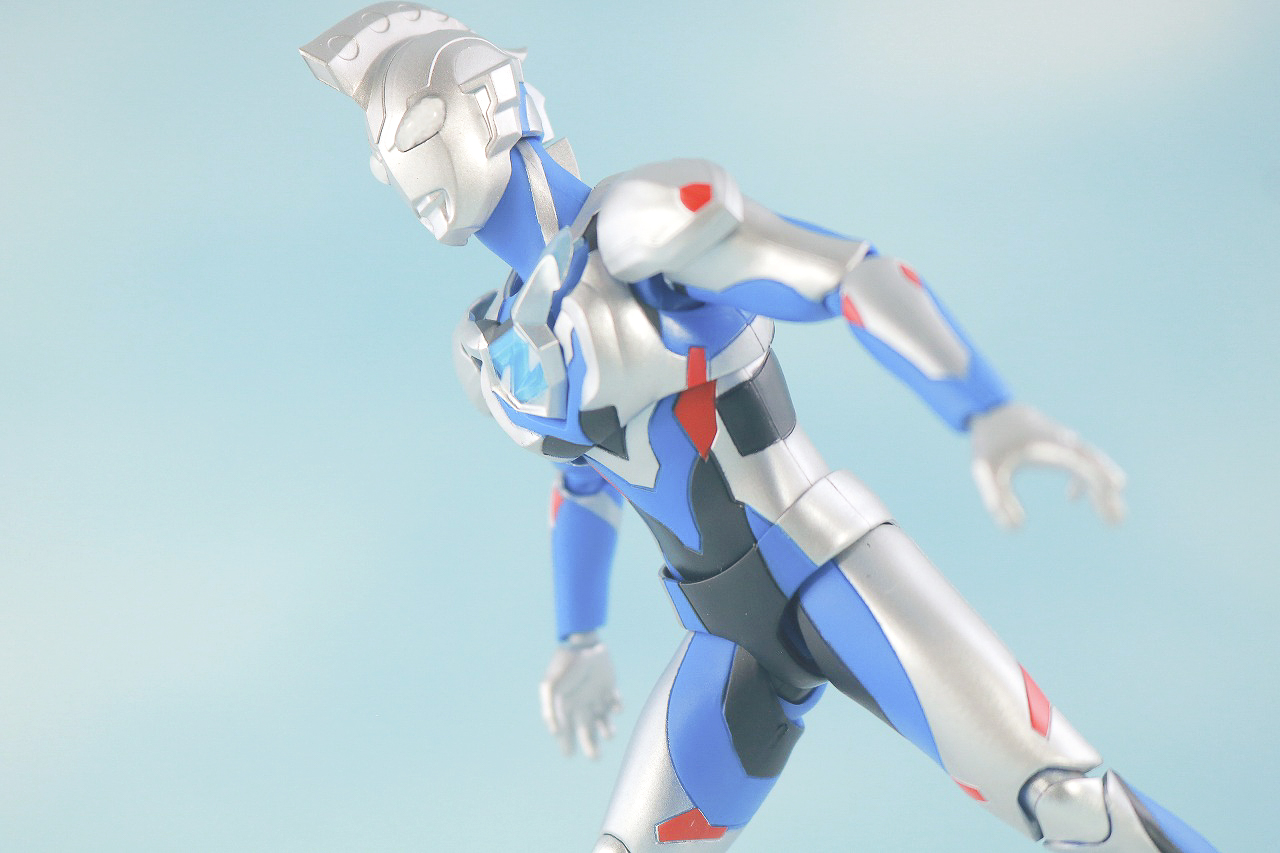 S.H.フィギュアーツ　ウルトラマンゼット　オリジナル　レビュー　アクション