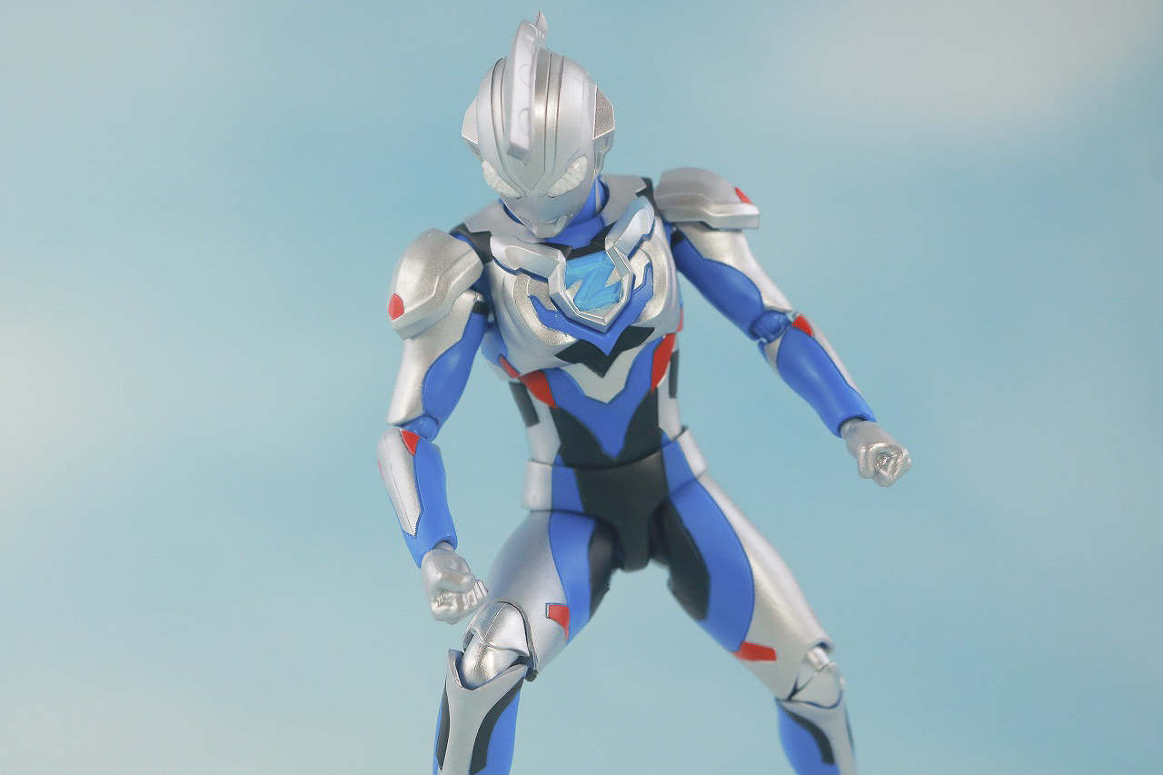 S.H.フィギュアーツ　ウルトラマンゼット　オリジナル　レビュー　アクション