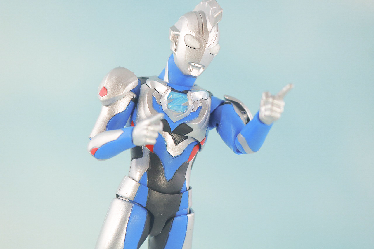 S.H.フィギュアーツ　ウルトラマンゼット　オリジナル　レビュー　アクション