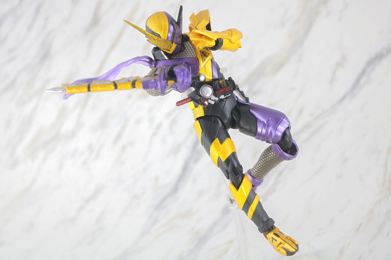 S.H.フィギュアーツ　仮面ライダービルド　ニンニンコミック　レビュー　アクション