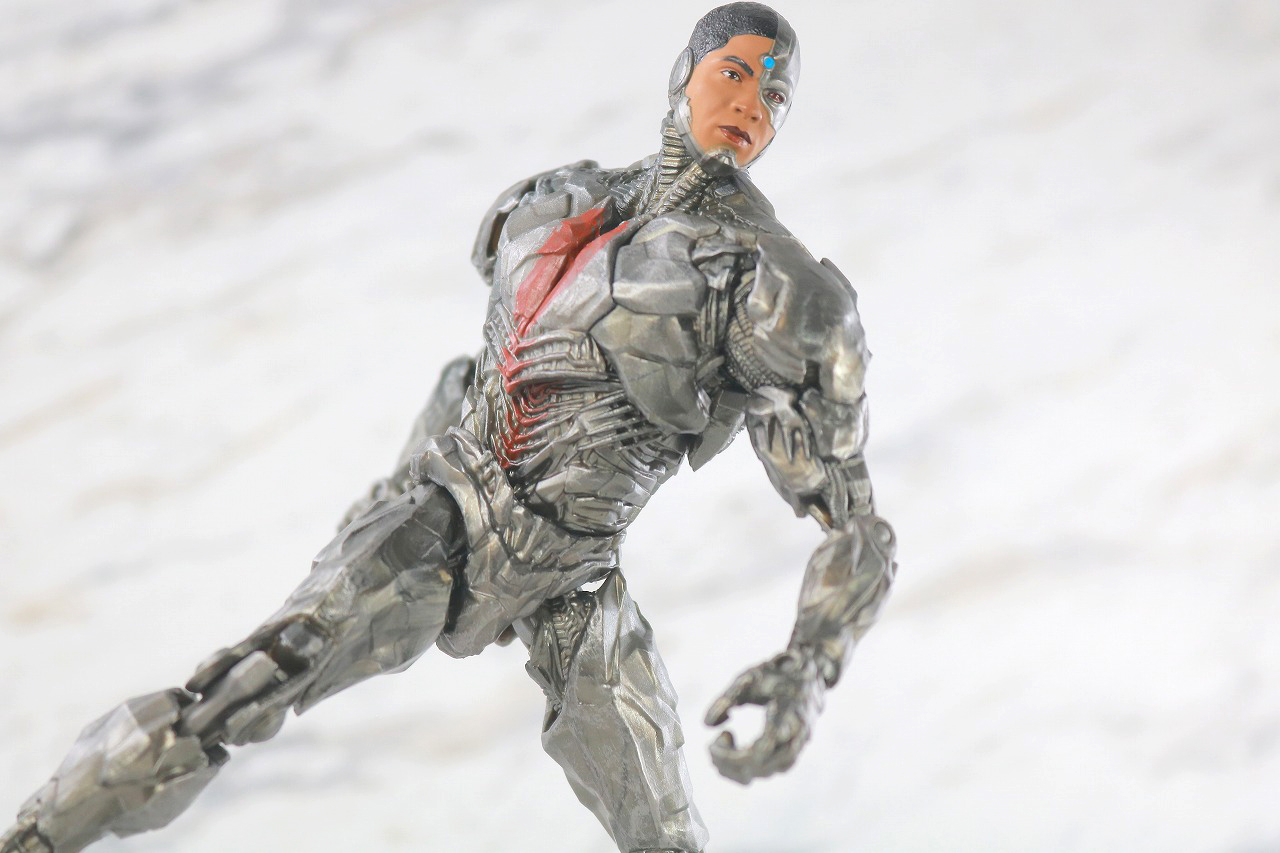 DCマルチバース　サイボーグ（『ジャスティスリーグ：ザック・スナイダーカット』）　レビュー