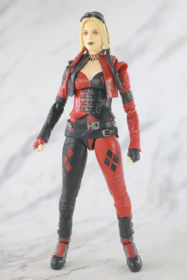 S.H.フィギュアーツ　ハーレイ・クイン　ザ・スーサイド・スクワッド　レビュー　本体