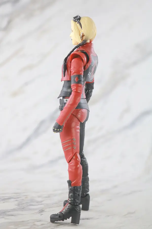 S.H.フィギュアーツ　ハーレイ・クイン　ザ・スーサイド・スクワッド　レビュー　本体
