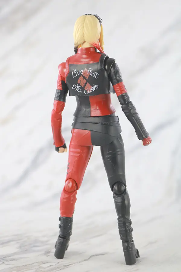 S.H.フィギュアーツ　ハーレイ・クイン　ザ・スーサイド・スクワッド　レビュー　本体