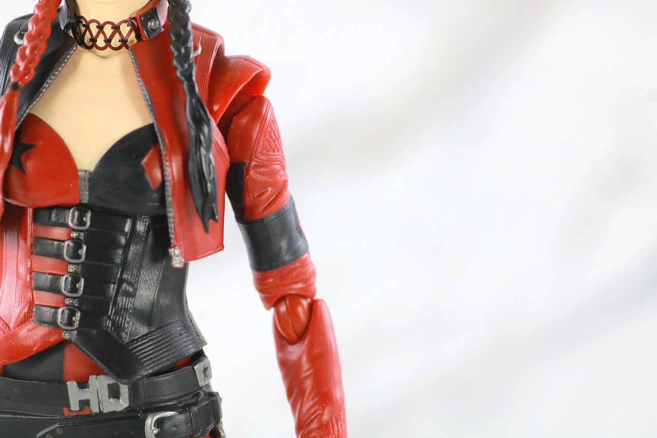 S.H.フィギュアーツ　ハーレイ・クイン　ザ・スーサイド・スクワッド　レビュー　本体