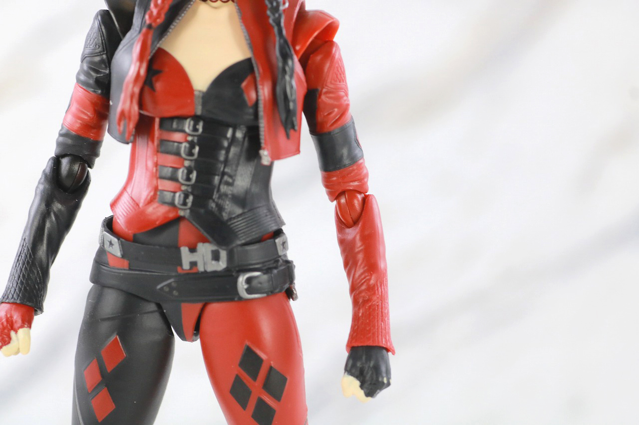 S.H.フィギュアーツ　ハーレイ・クイン　ザ・スーサイド・スクワッド　レビュー　本体