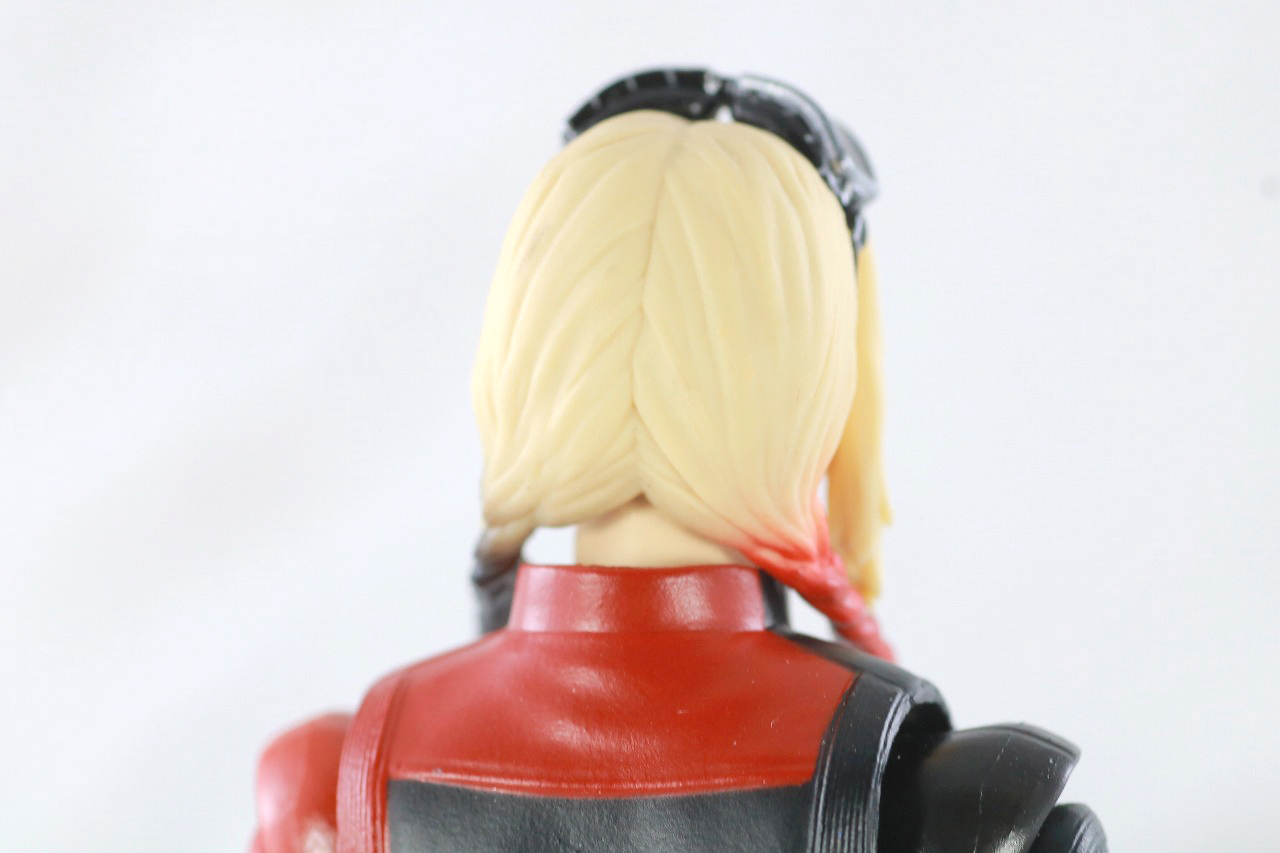 S.H.フィギュアーツ　ハーレイ・クイン　ザ・スーサイド・スクワッド　レビュー　本体