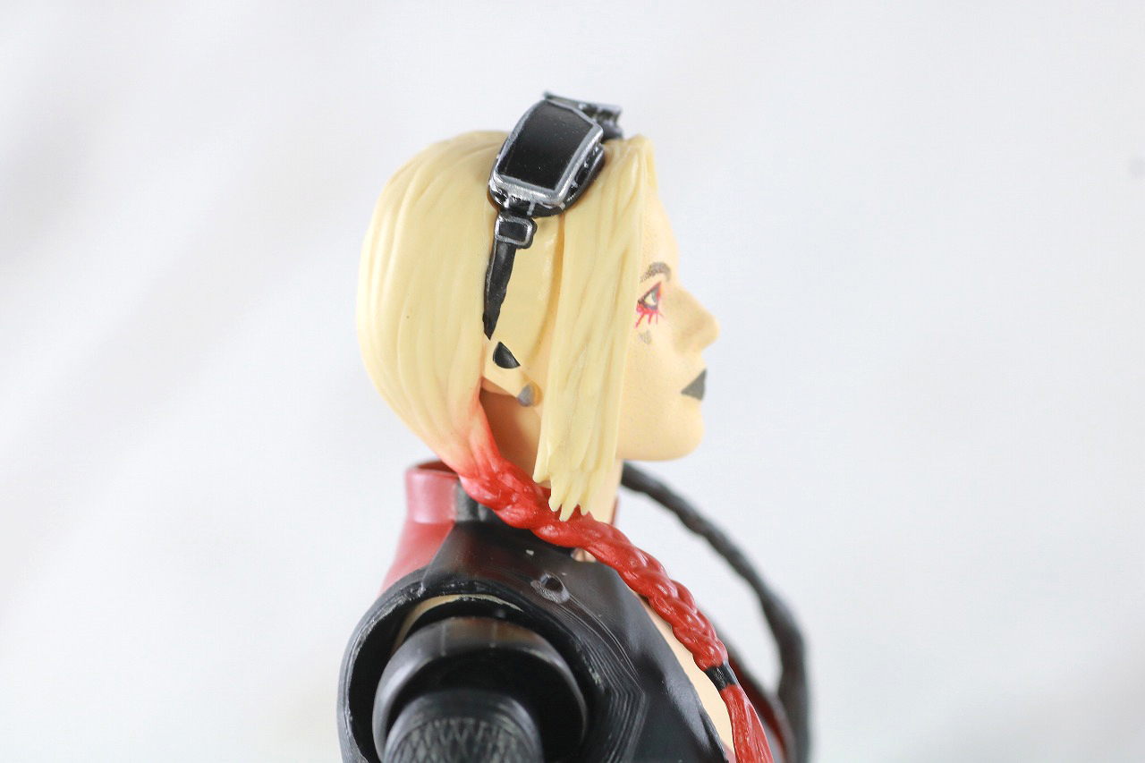 S.H.フィギュアーツ　ハーレイ・クイン　ザ・スーサイド・スクワッド　レビュー　本体