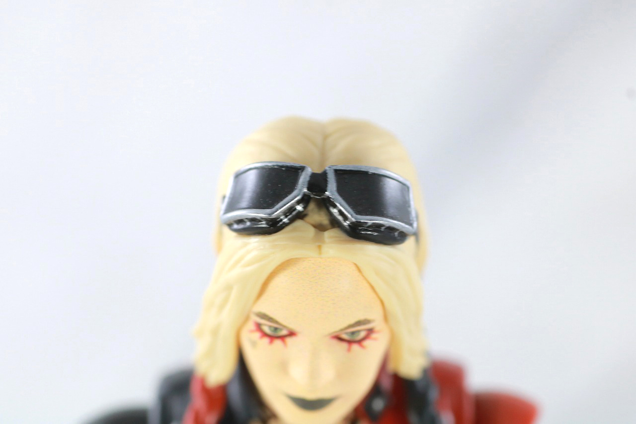 S.H.フィギュアーツ　ハーレイ・クイン　ザ・スーサイド・スクワッド　レビュー　本体