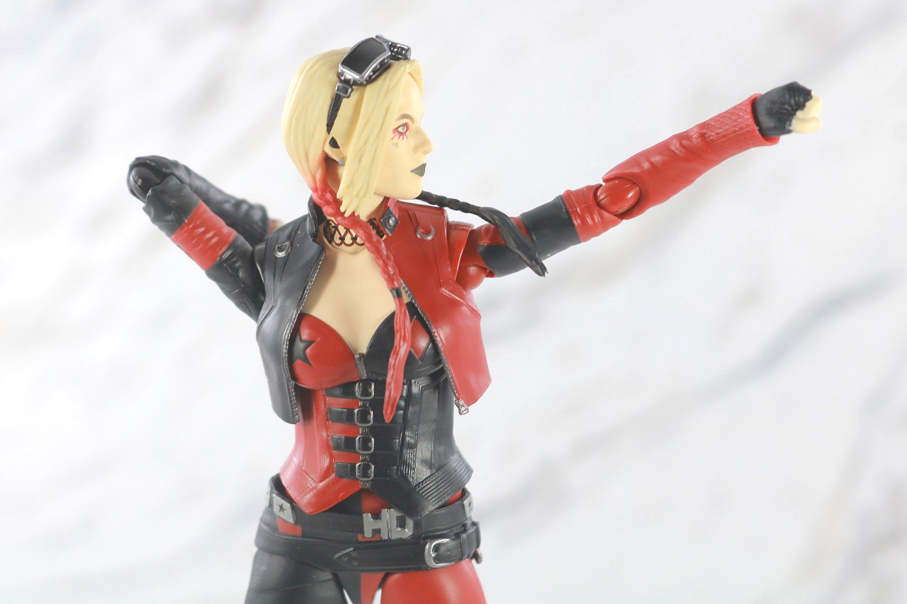 S.H.フィギュアーツ　ハーレイ・クイン　ザ・スーサイド・スクワッド　レビュー　可動範囲