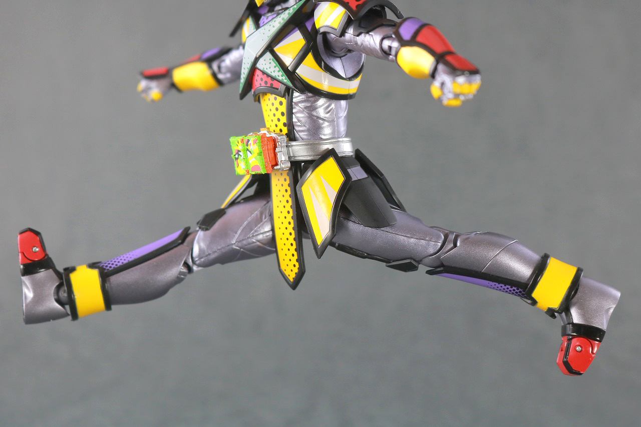 S.H.フィギュアーツ　仮面ライダー最光 金の武器 銀の武器／エックスソードマン　レビュー　可動範囲