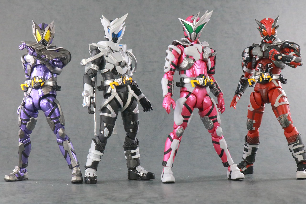 S.H.フィギュアーツ　仮面ライダー雷　レビュー　アクション　滅亡迅雷