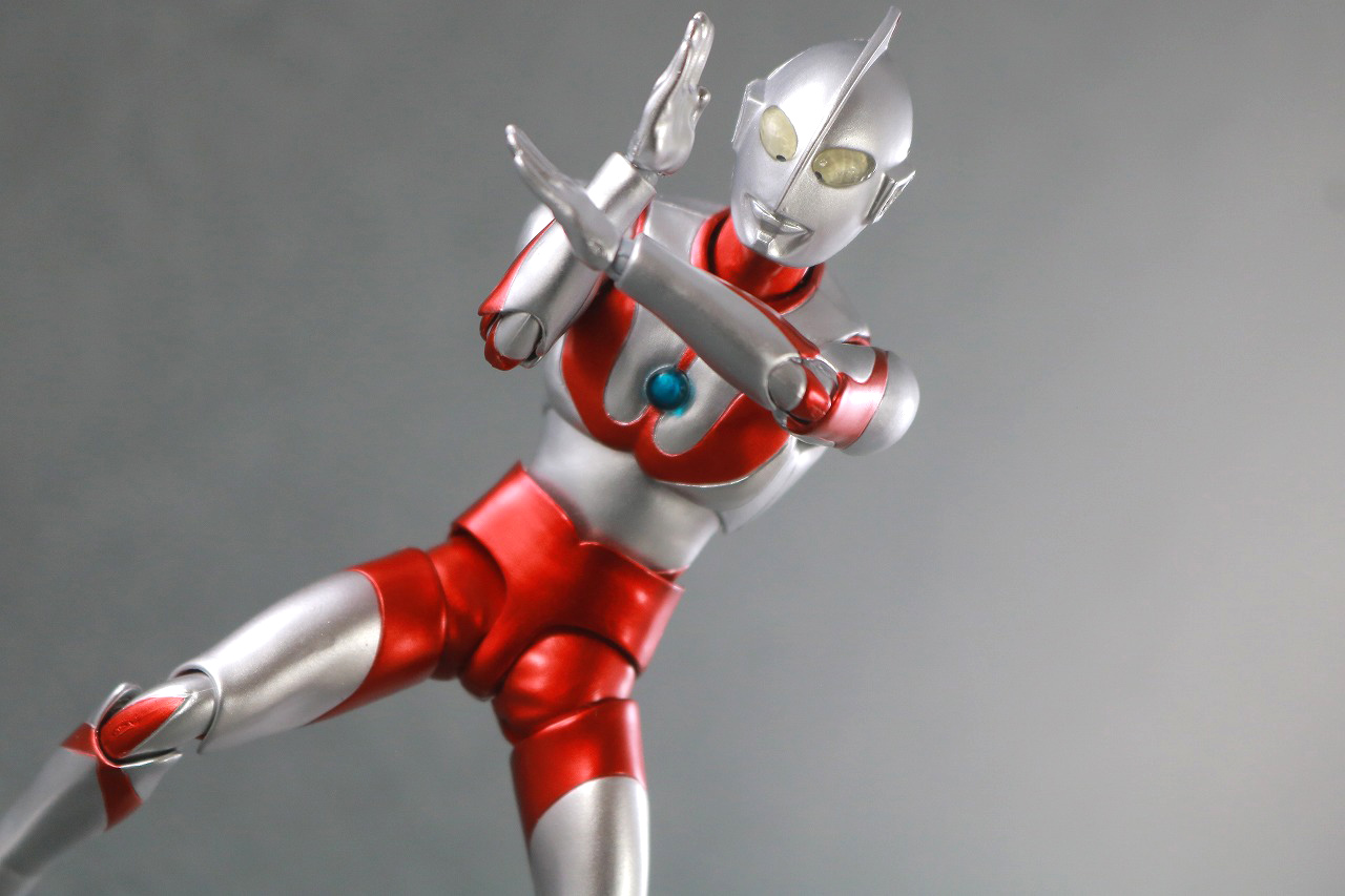 S.H.フィギュアーツ　ウルトラマン 55th Anniversary Ver.　レビュー　アクション