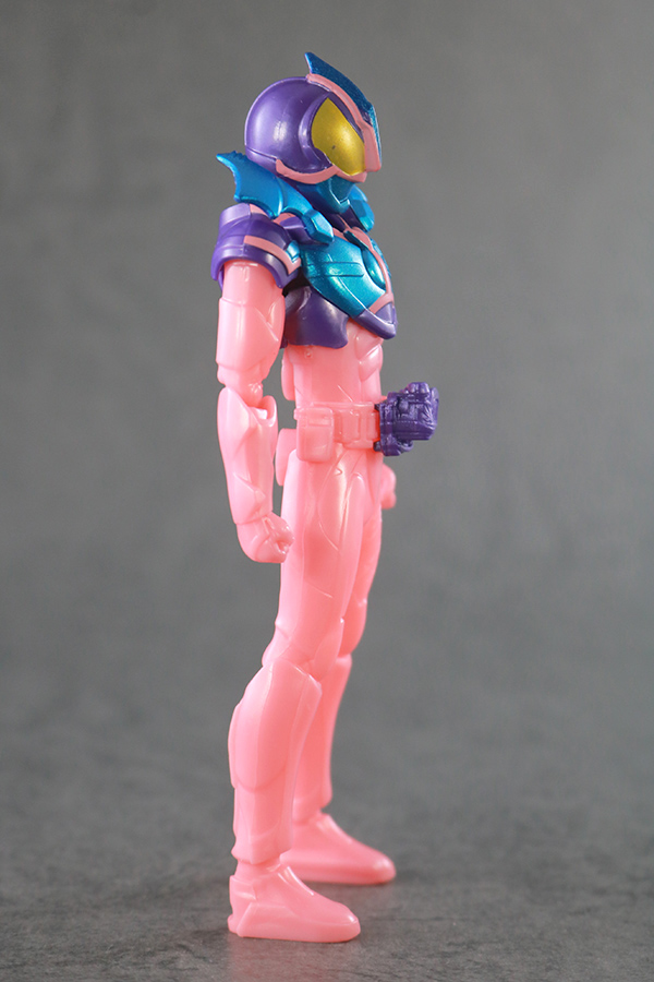 リバイスリミックスフィギュア　仮面ライダーリバイ プテラゲノム　レビュー　本体