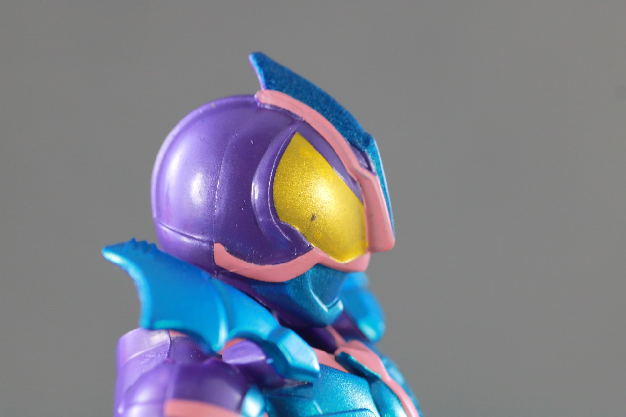 リバイスリミックスフィギュア　仮面ライダーリバイ プテラゲノム　レビュー　本体