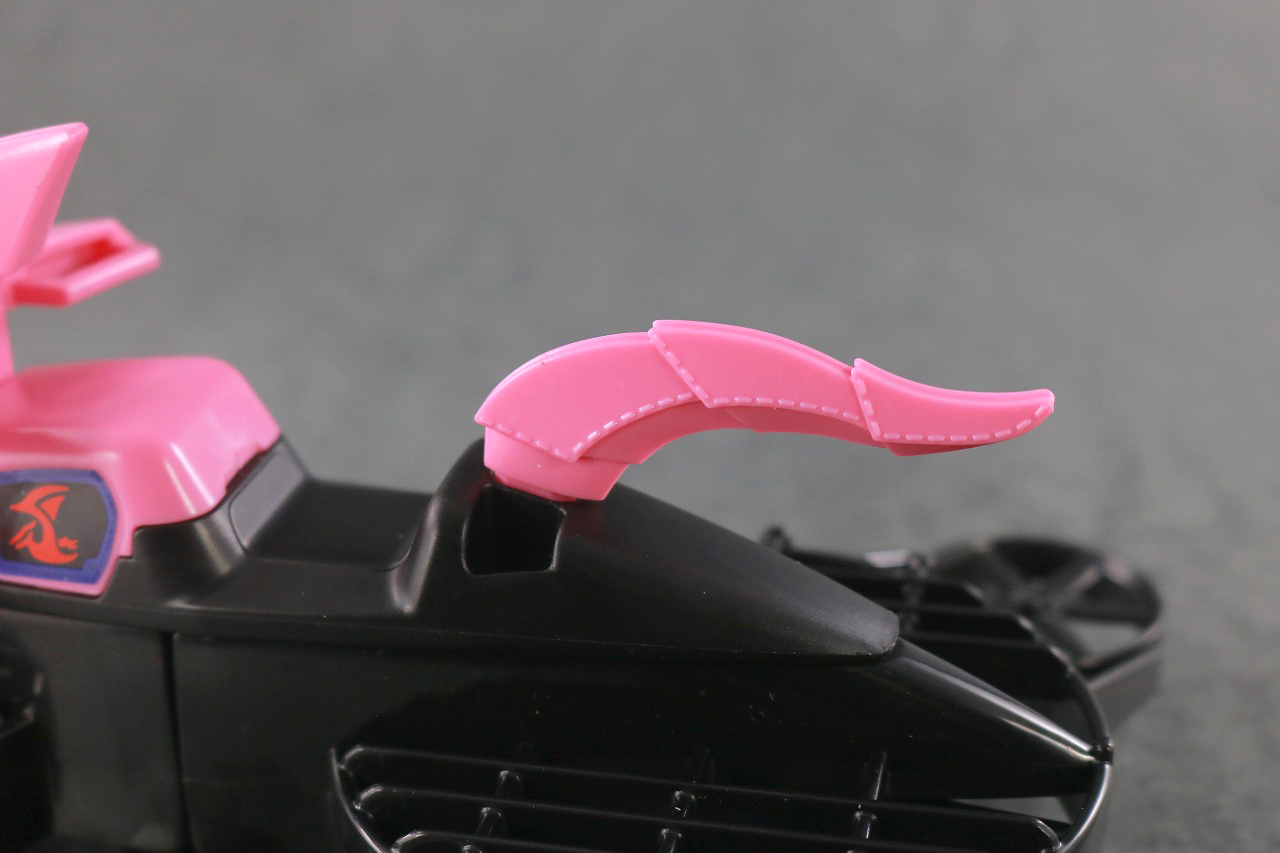 リバイスリミックスフィギュア　仮面ライダーバイス プテラゲノム　レビュー　本体