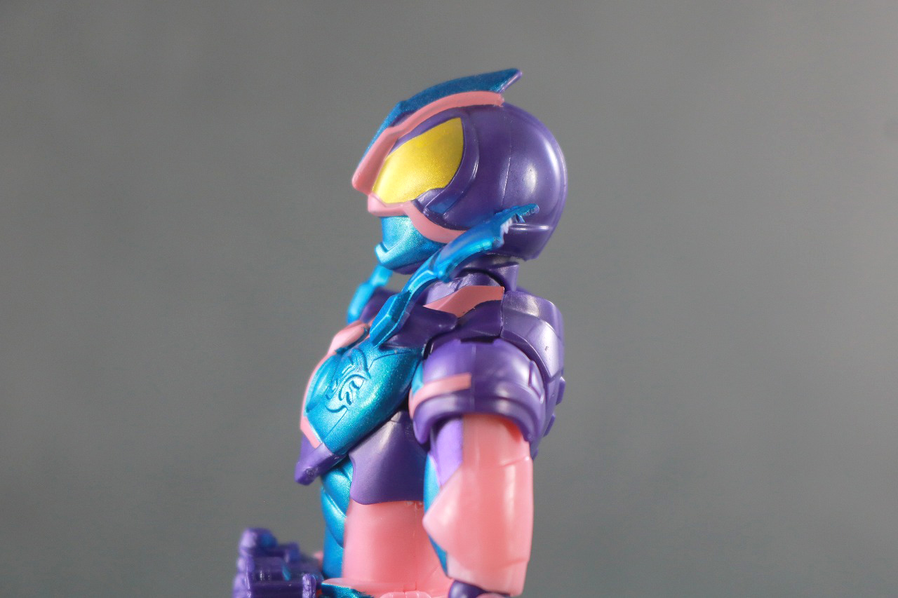 リバイスリミックスフィギュア　仮面ライダーリバイ プテラゲノム　レビュー　可動範囲