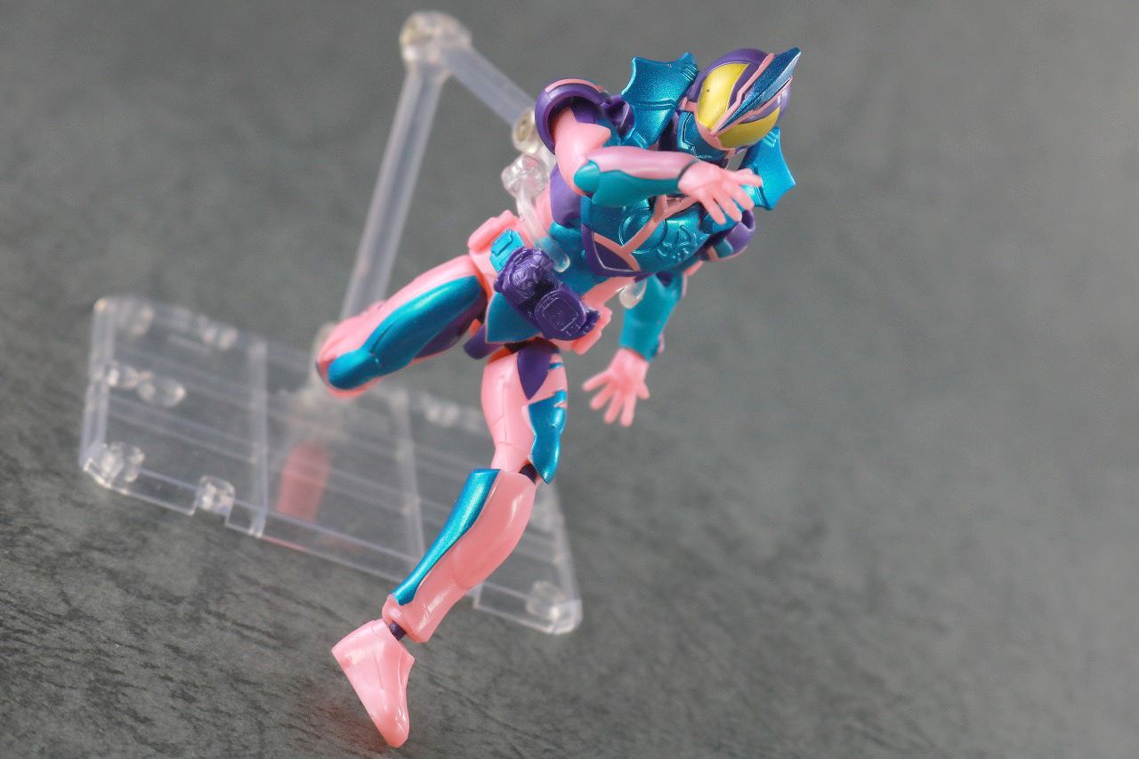 リバイスリミックスフィギュア　仮面ライダーリバイス プテラゲノム　レビュー　アクション