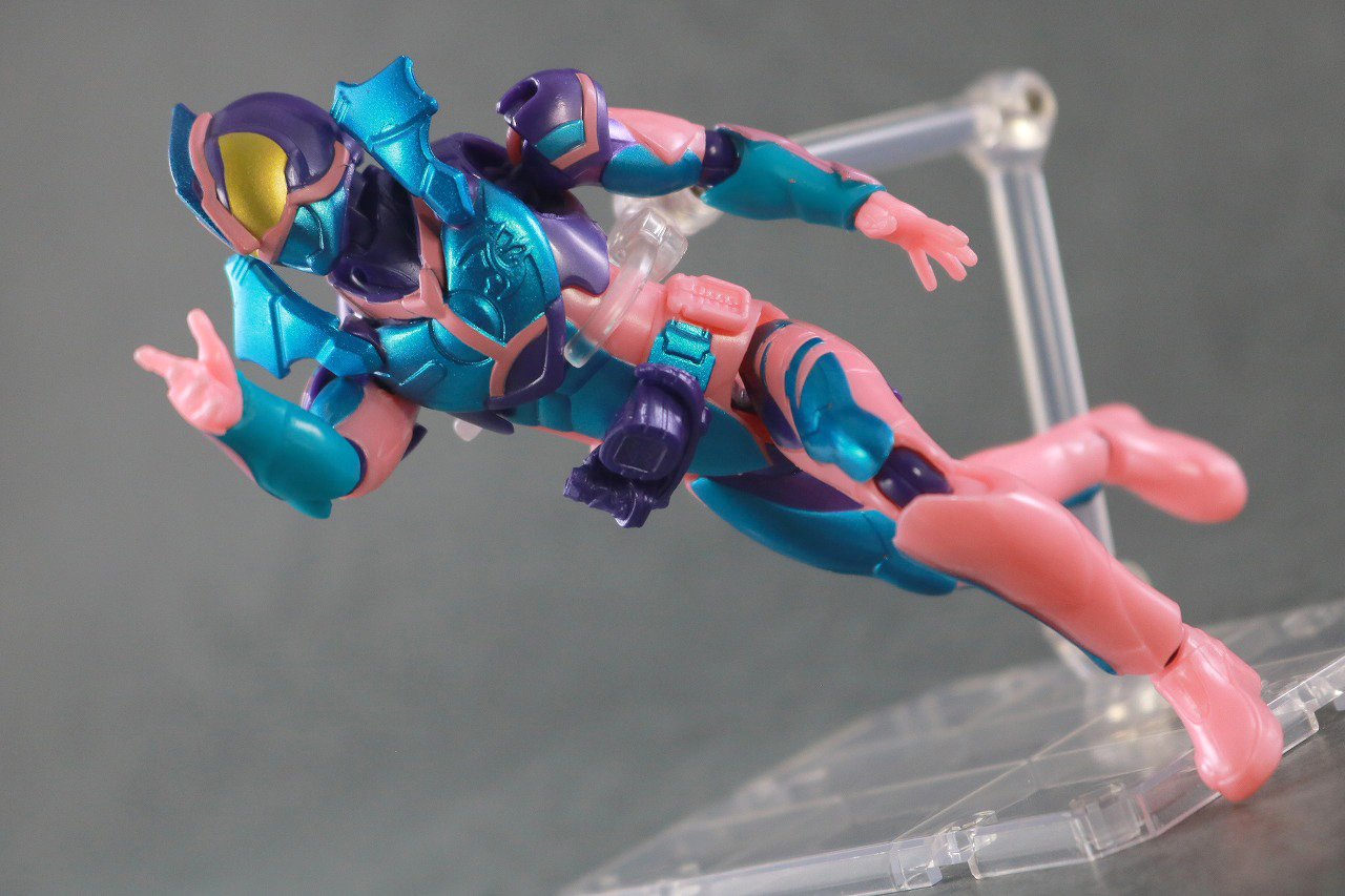 リバイスリミックスフィギュア　仮面ライダーリバイス プテラゲノム　レビュー　アクション