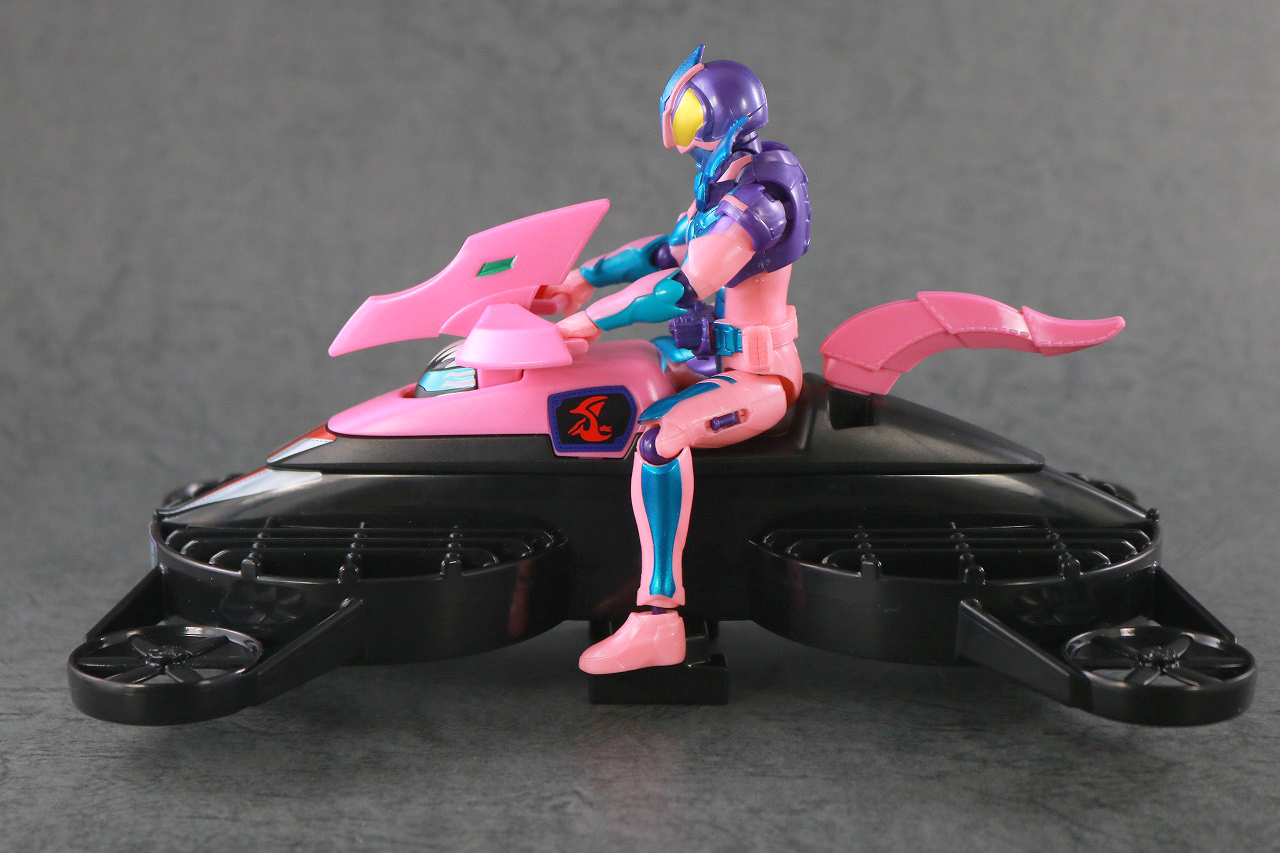 リバイスリミックスフィギュア　仮面ライダーバイス プテラゲノム　レビュー　本体