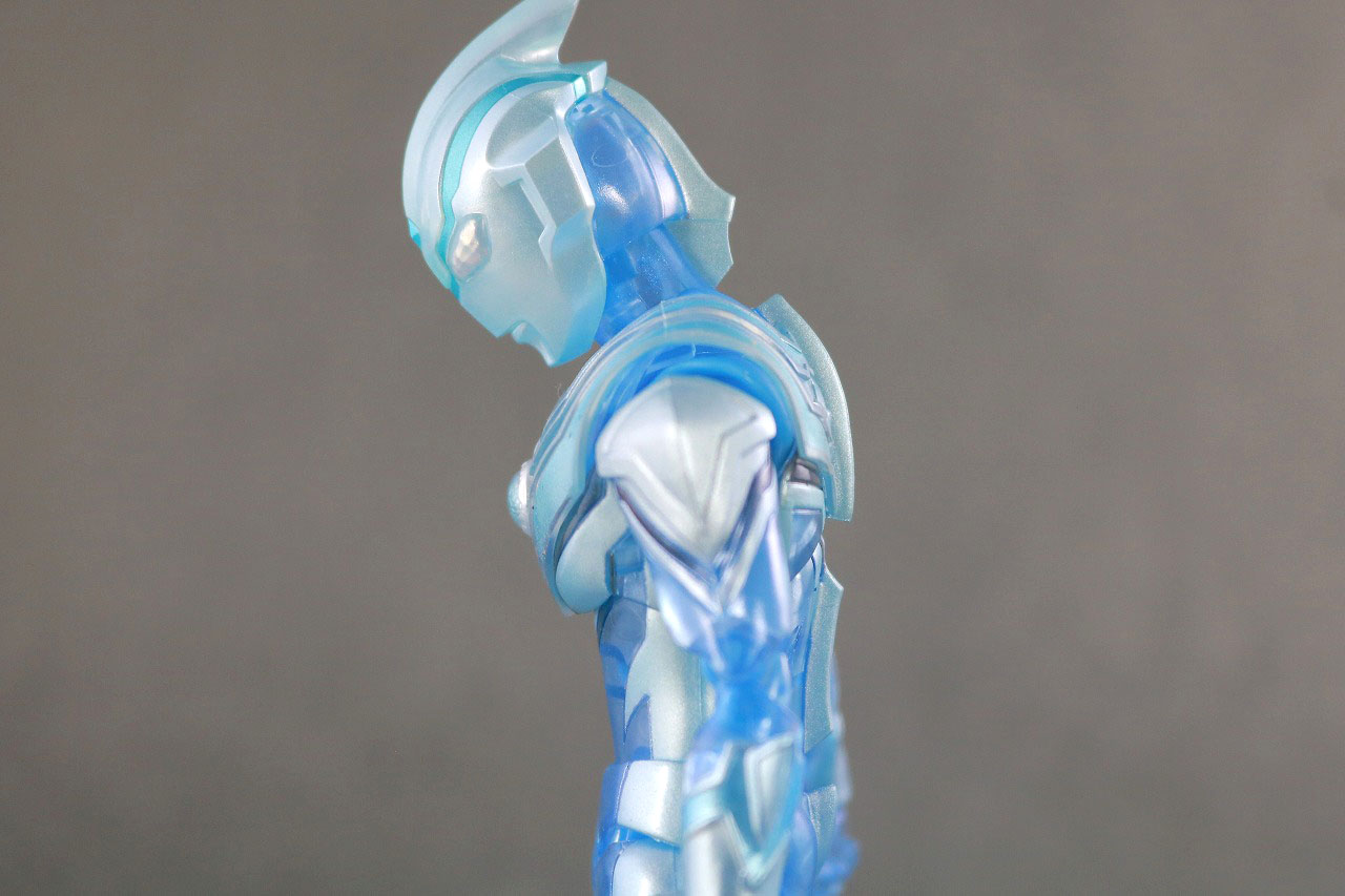 S.H.フィギュアーツ ウルトラマンフーマ Special Clear Color Ver レビュー 可動範囲