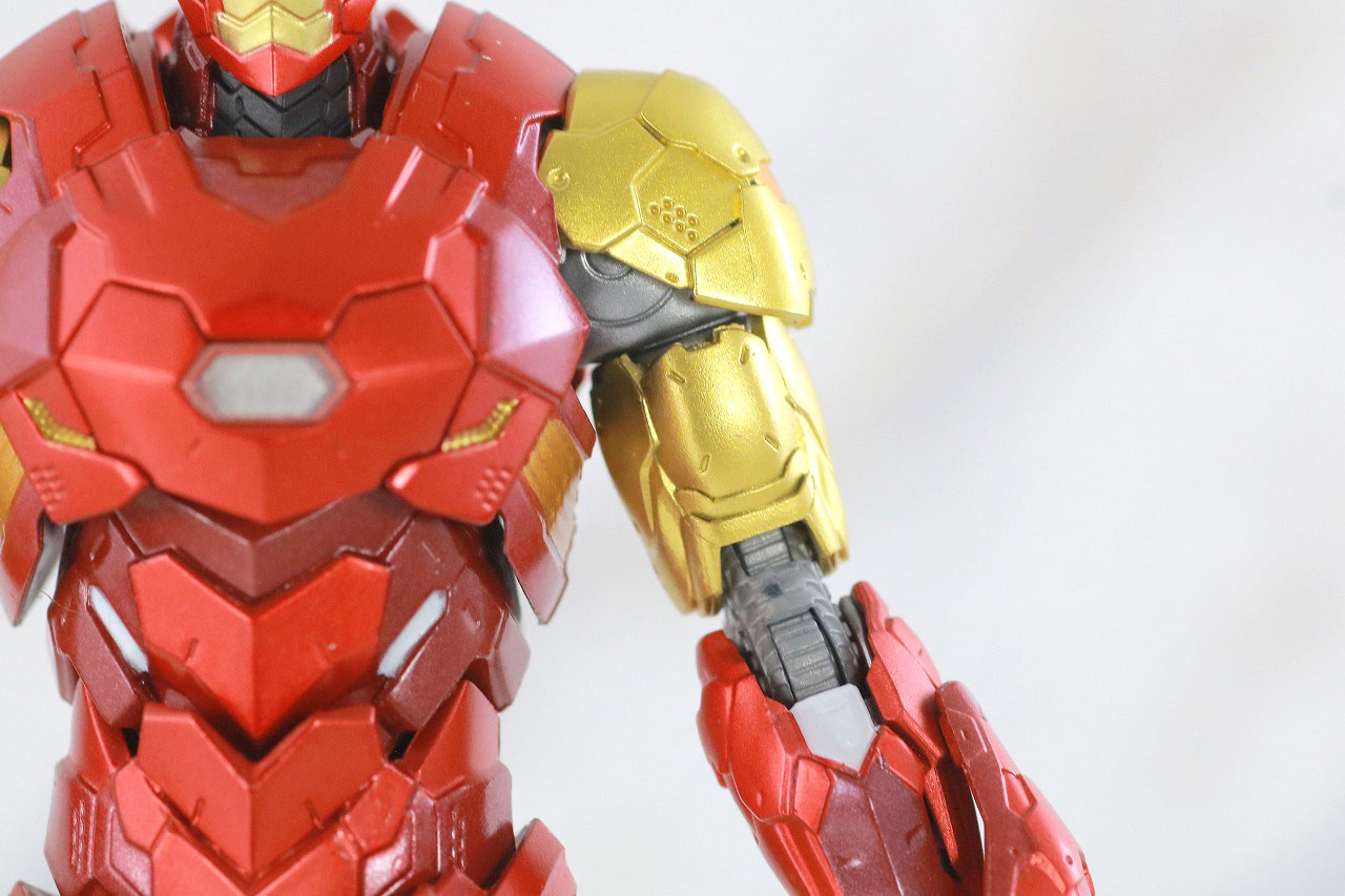 S.H.フィギュアーツ　アイアンマン（テック・オン・アベンジャーズ）　レビュー　本体