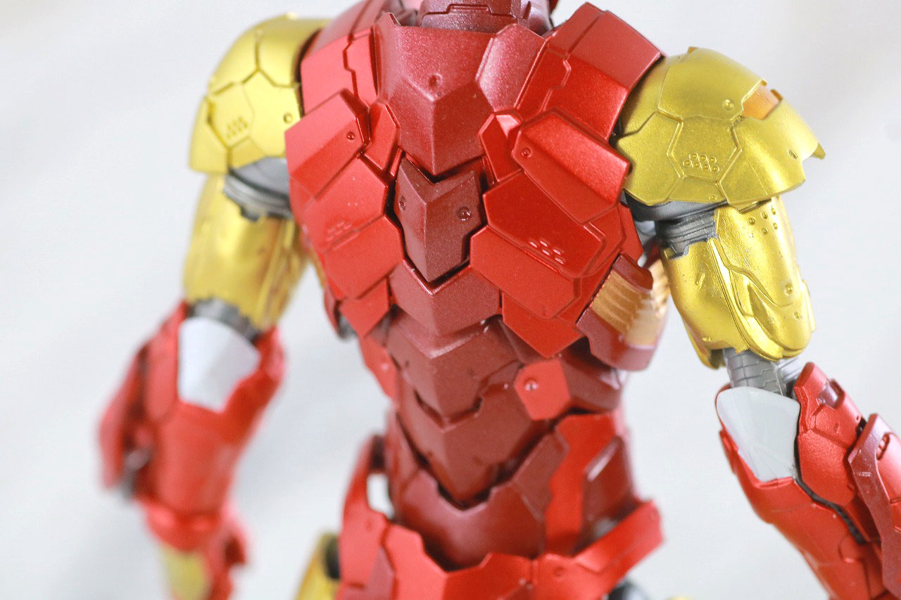 S.H.フィギュアーツ　アイアンマン（テック・オン・アベンジャーズ）　レビュー　本体