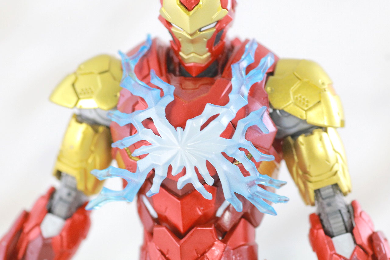 S.H.フィギュアーツ　アイアンマン（テック・オン・アベンジャーズ）　レビュー　付属品　胸　エフェクト