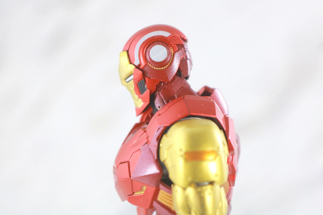 S.H.フィギュアーツ　アイアンマン（テック・オン・アベンジャーズ）　レビュー　可動範囲